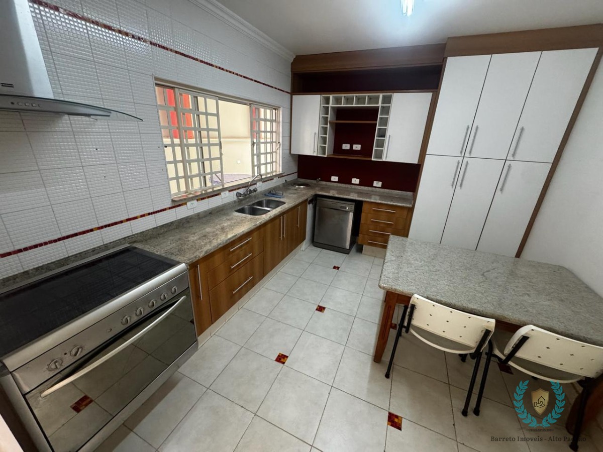 Casa, 3 quartos, 231 m² - Foto 30