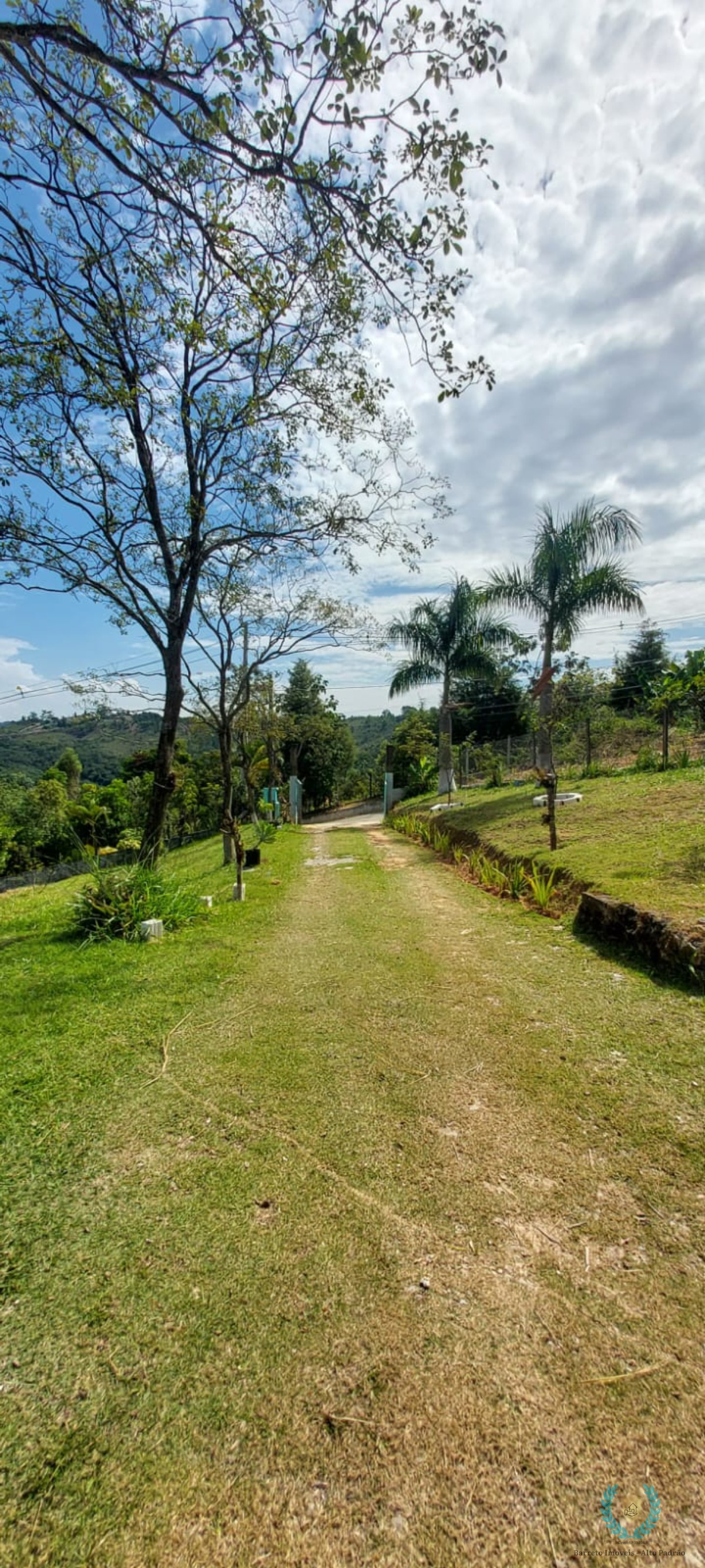 Casa de Condomínio à venda com 3 quartos, 250m² - Foto 8