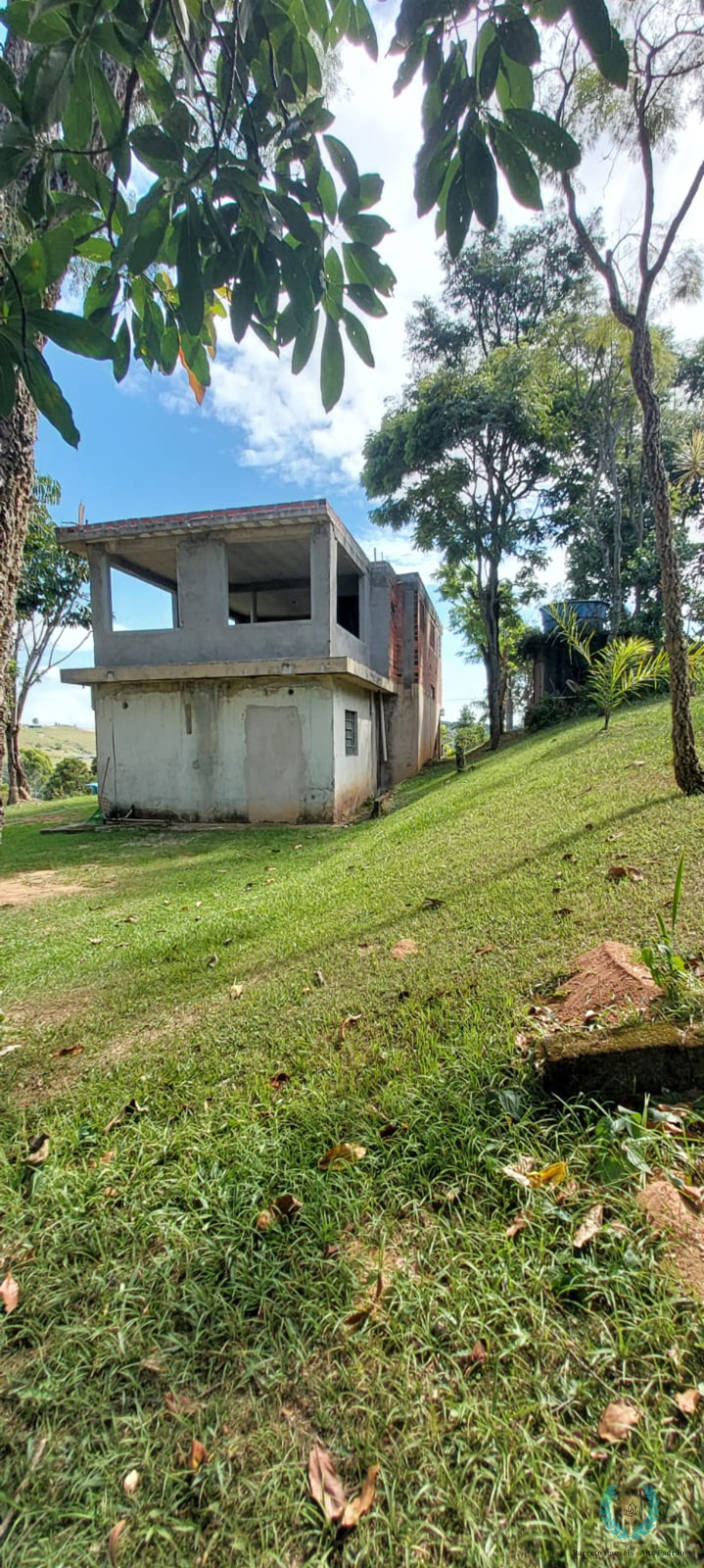 Casa de Condomínio à venda com 3 quartos, 250m² - Foto 18