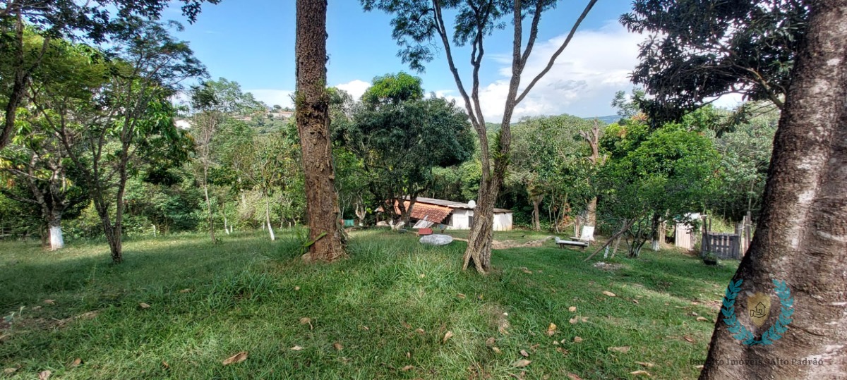 Casa de Condomínio à venda com 3 quartos, 250m² - Foto 17